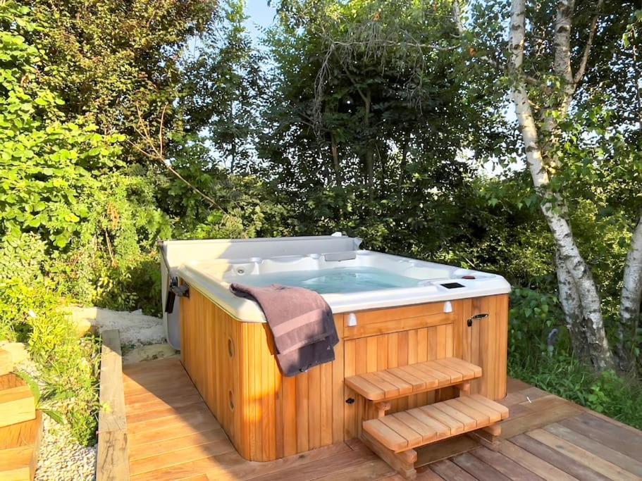 Gite De Charme 5 Etoiles Pour Couple Avec Sauna Et Jacuzzi Exterieurs Privatifs Погр Екстер'єр фото